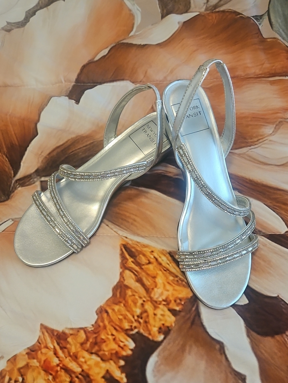 Sandals Embellished W  Stones Silver 8.5 Med Like New Low Heal By NY TRANSIT